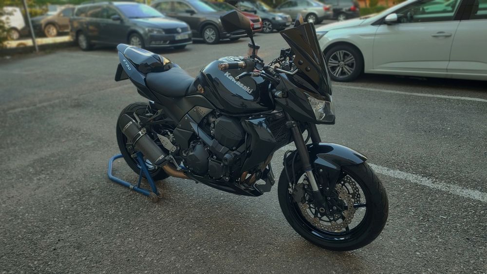 Kawasaki z750 2008 black evacuare SC PROJECT omologata in carte , anvelope noi