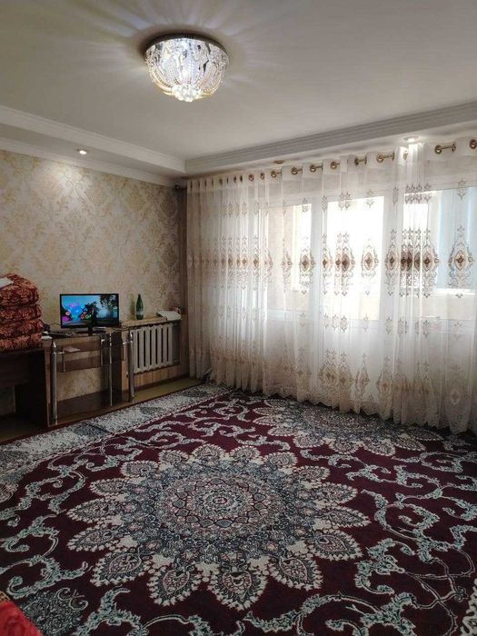 4 хона + ошхона ва балкон, квартира сотилади алгоритмда срочна !