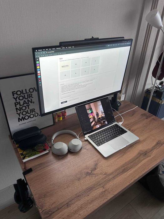 Монитор 4К LG 32UN650-W + кронштейн