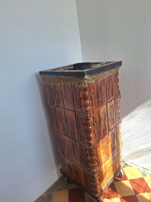 Vând soba cu plită