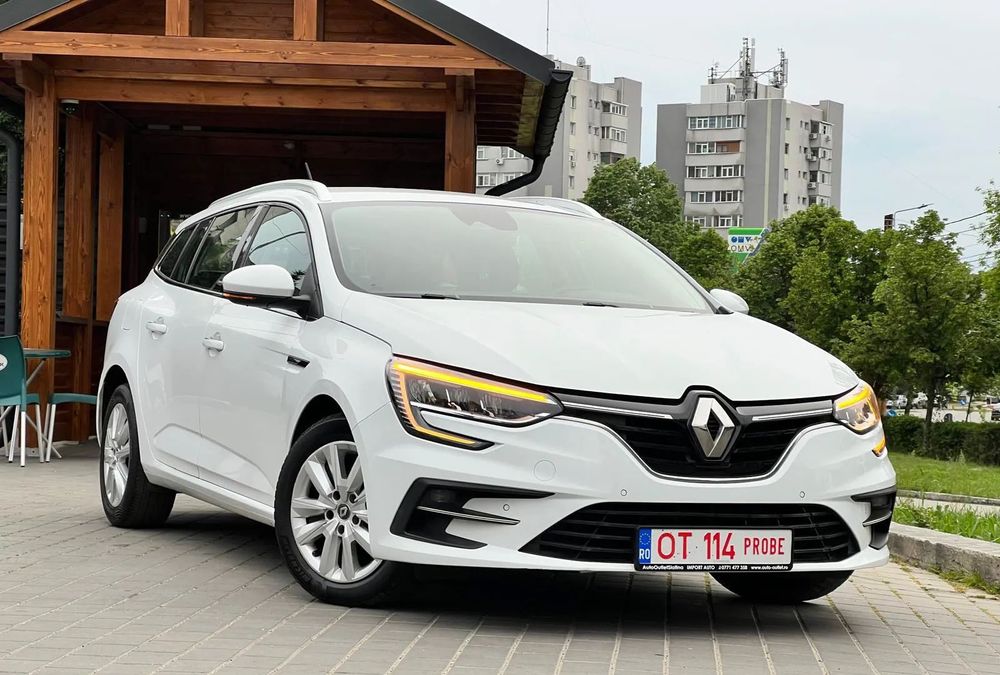 Renault Megane 1.5 DCI Facelift Faruri full Led - semnalizari dinamice- navi