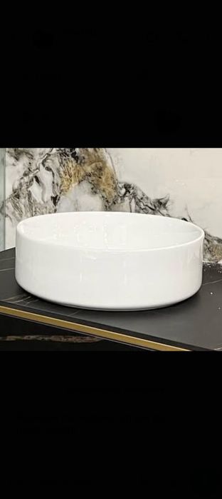 2 Раковина, врезной сместитель