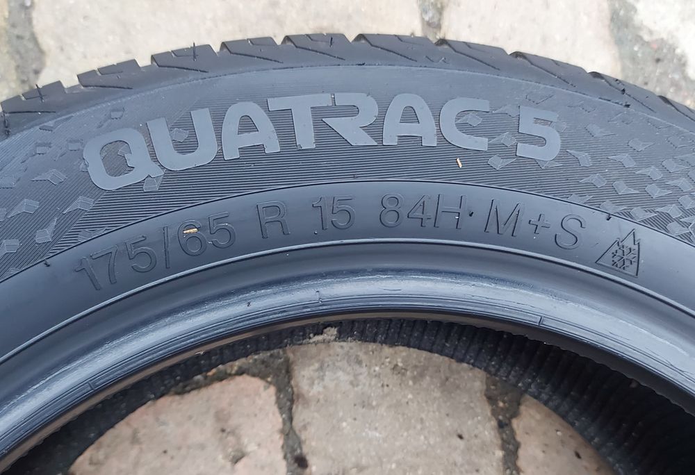 Set 2buc 175/65 R15 84H Vredestein Quatrac 5 M+S iarnă