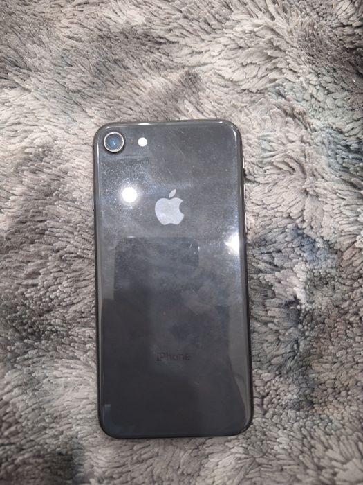 Обменяю Samsung A54, IPhone 8