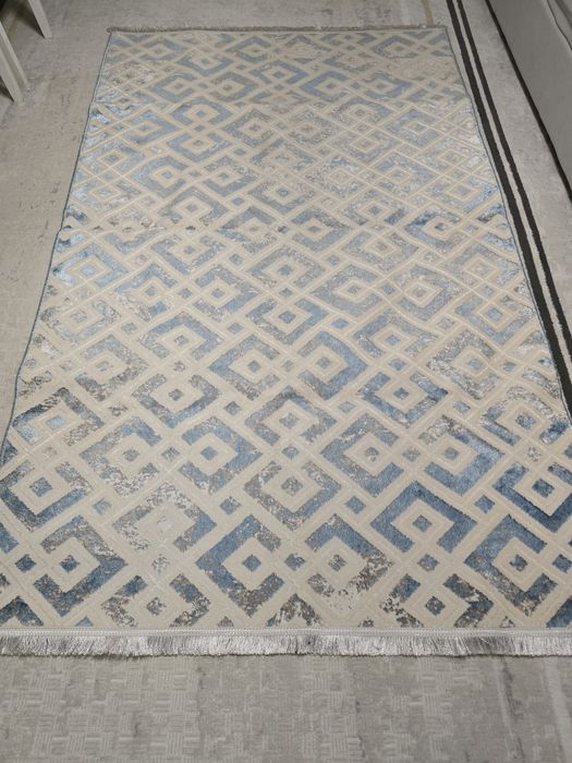 Ковёр б/у  150×230