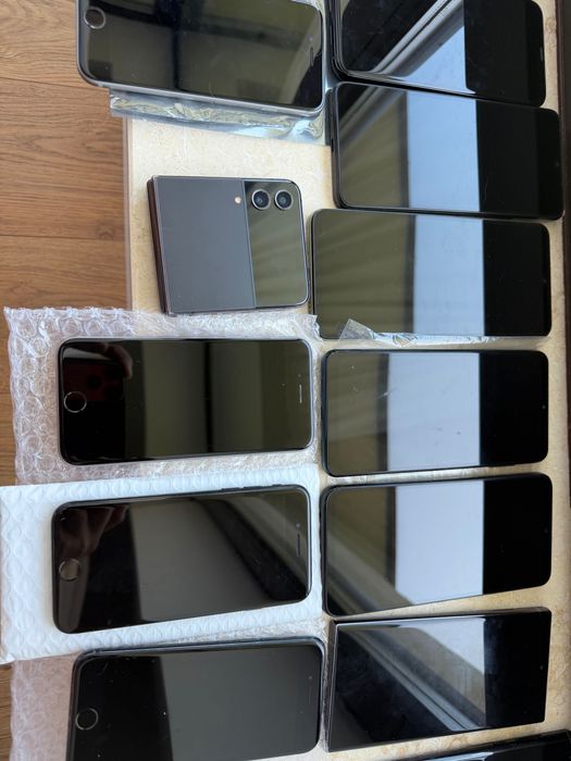Telefoane de vanzare android si ios / apple , samsung , oppo , redmi , huawei ,motorola , tcl honor
