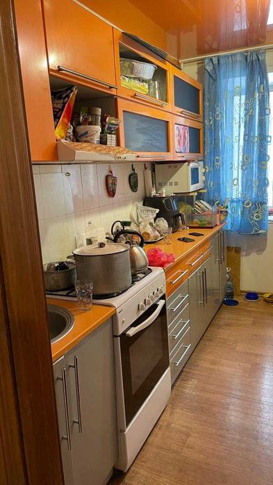 Продам 2-комн. кв,2/5 Военный городок