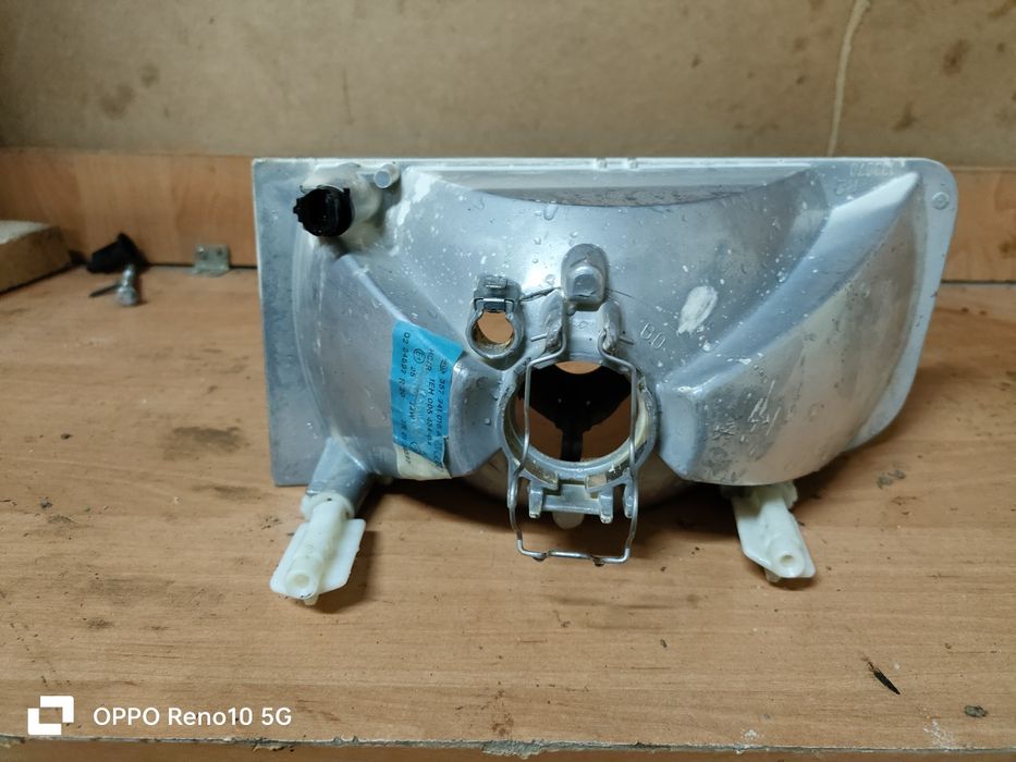 отражатели фар пассат б3