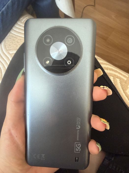 Android 128 gb телефон