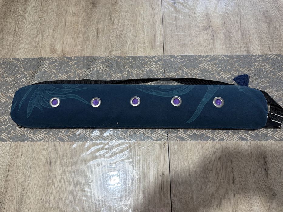 Форма и коньки для фигурного катания