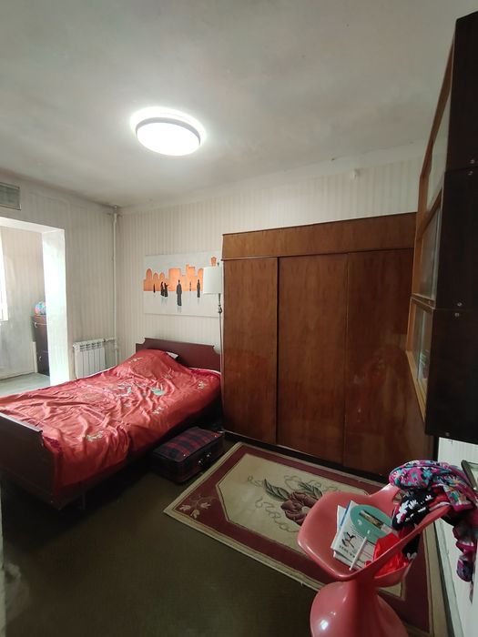 Продам уютную 2ком квартиру.Паркентский рынок,Риезий,Шампанский завод