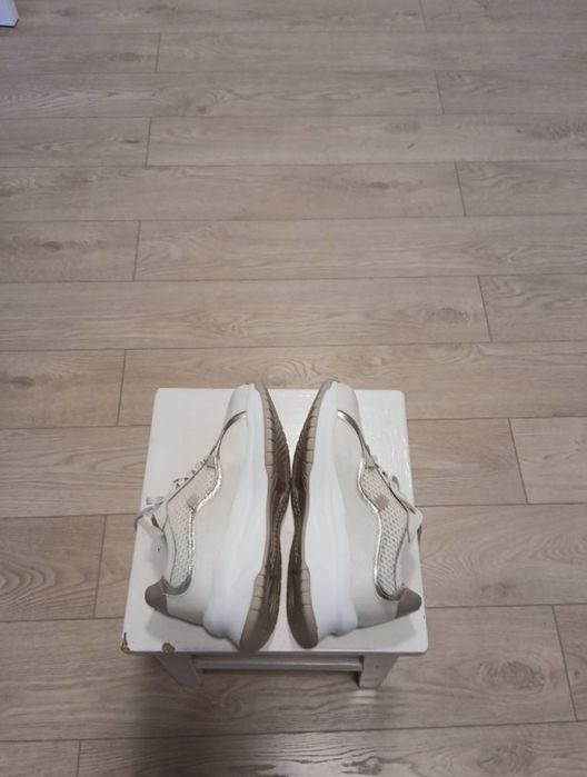 ILVI кросовки бежвый