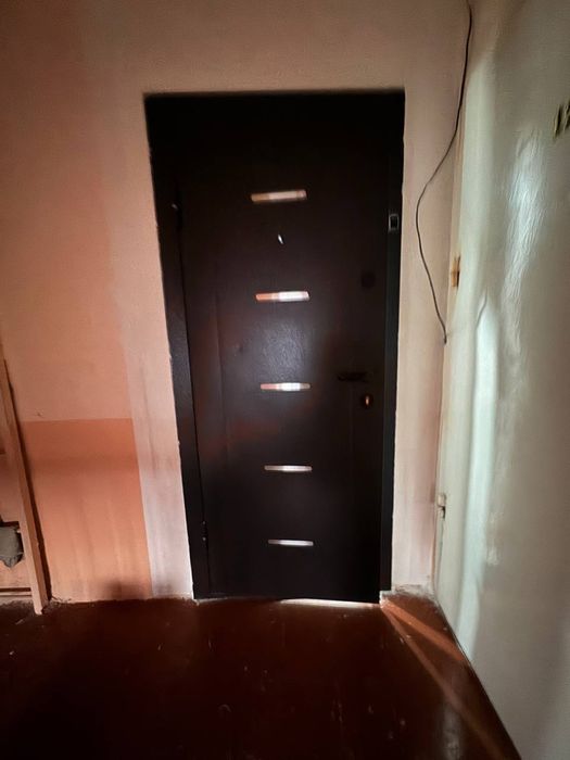 Срочно продается квартира в Ахангаране