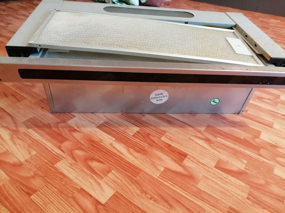 Продам вытяжку для кухни