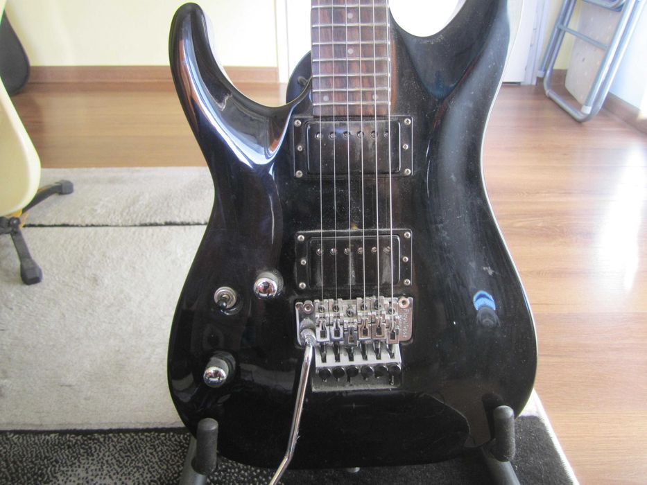 Продавам  китари за лява ръка