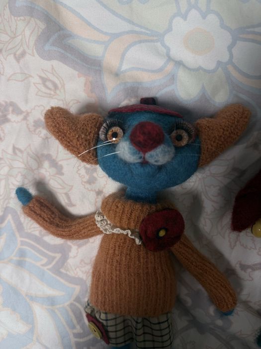 Ръчно изработени вълнени кукли