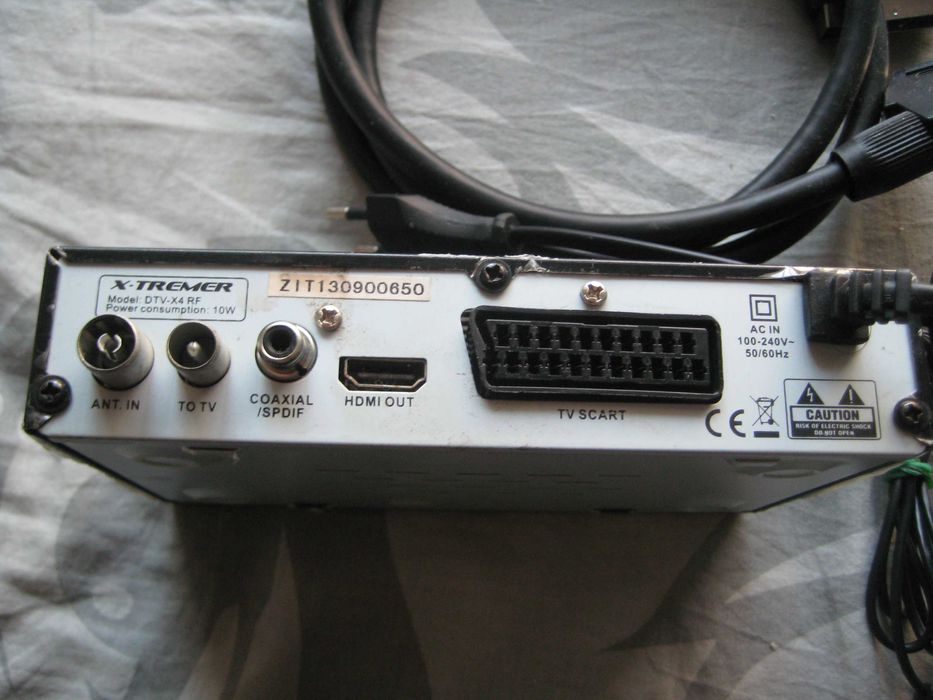 Продавам цифров декодер X-TREMER DTV-X4 RF