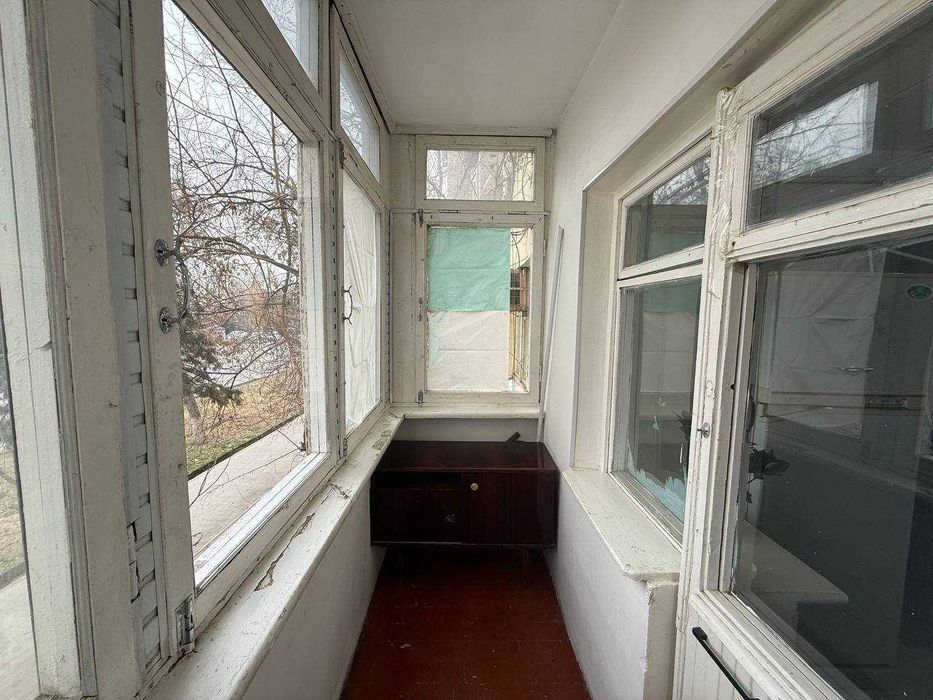 СРОЧНО !! Продаётся квартира в Яшнабаде 1/2/5 ( 30 кв/м ) Авиасозлар 3