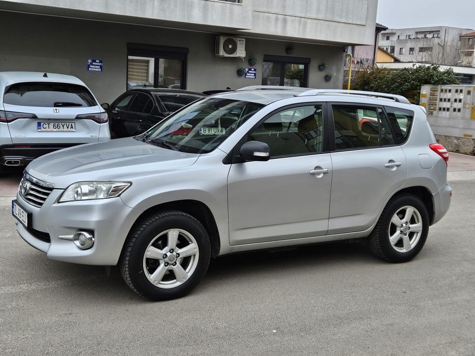 Toyota Rav 4/ 2.2 d4d/ 12.2012/ NECESITA ATENTIE/