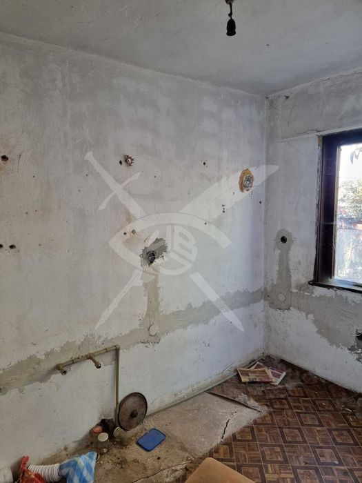 Продава се Къща в Карнобат - 95 кв.м за 895 €/кв.м - Снимка #5