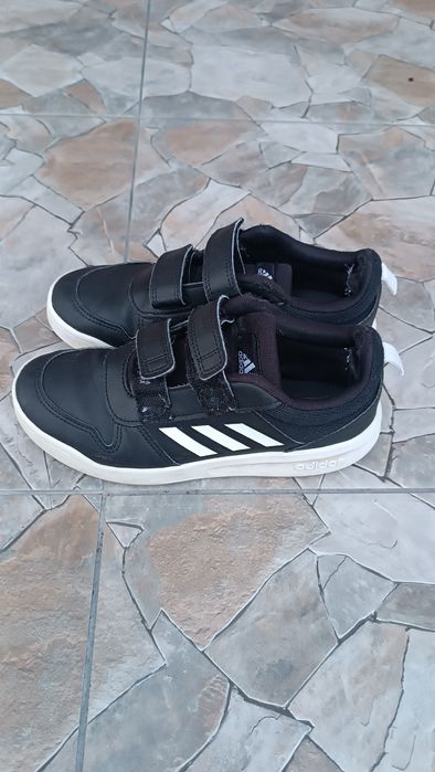 Детски маратонки адидас