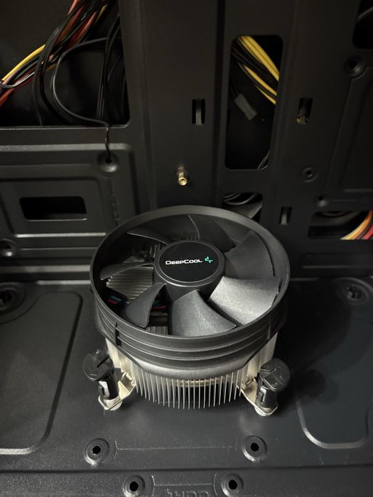 Продаю корпус ПК AeroCool