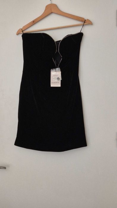 Официална къса черна рокля Bardot