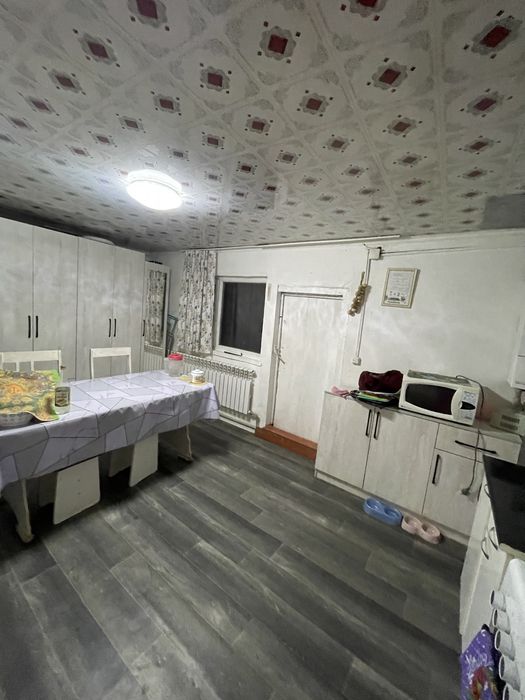 Продается дом , центр