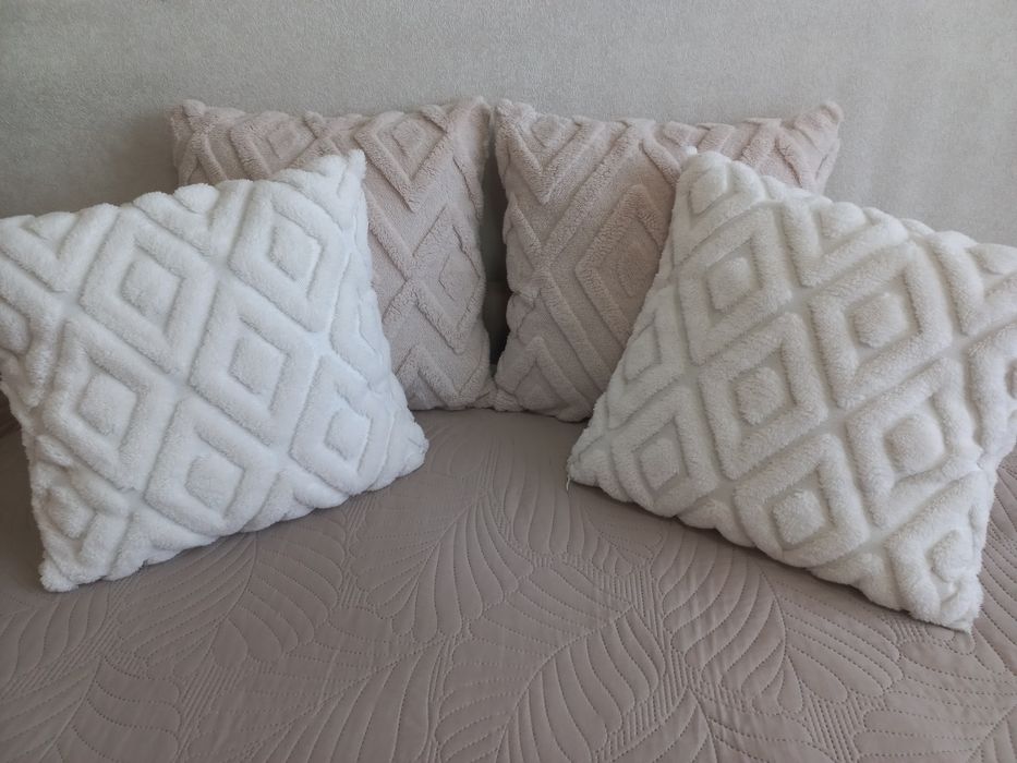 Подушки декоративные разные