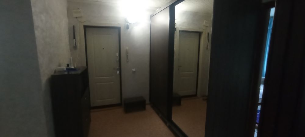 Продается трёх комнатной квартира
