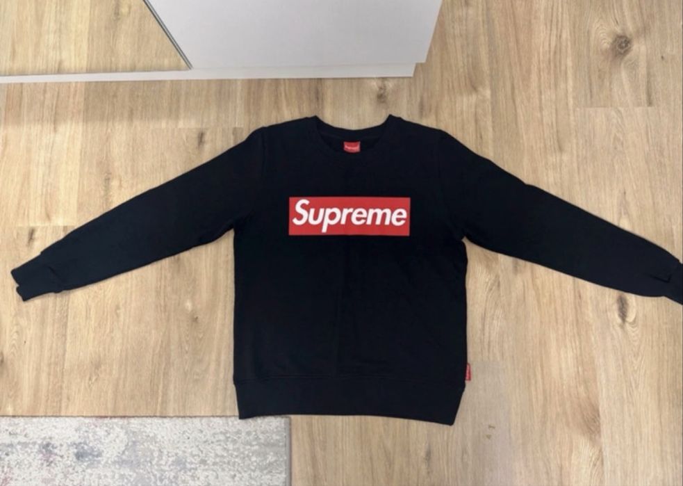 Supreme Spain hoodie