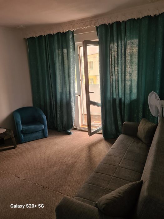 Persoană fizică,Apartament 2 camere semidecomandat