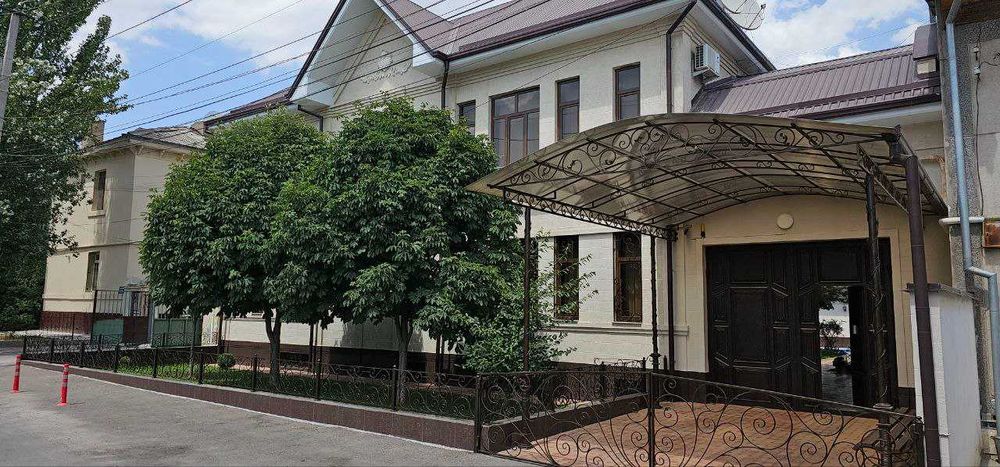 Сдаётся в аренду Суппер Евро Дом на Луначарский