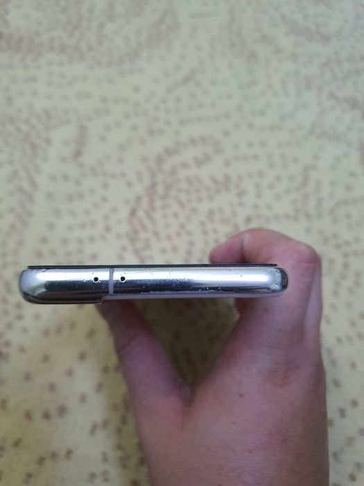 Samsung s 21 sotiladi! Srochniga iltimos