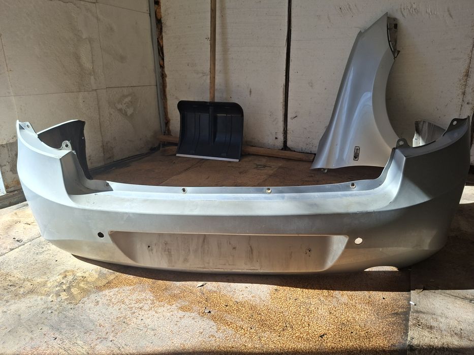 Бампер задний Гранта 1