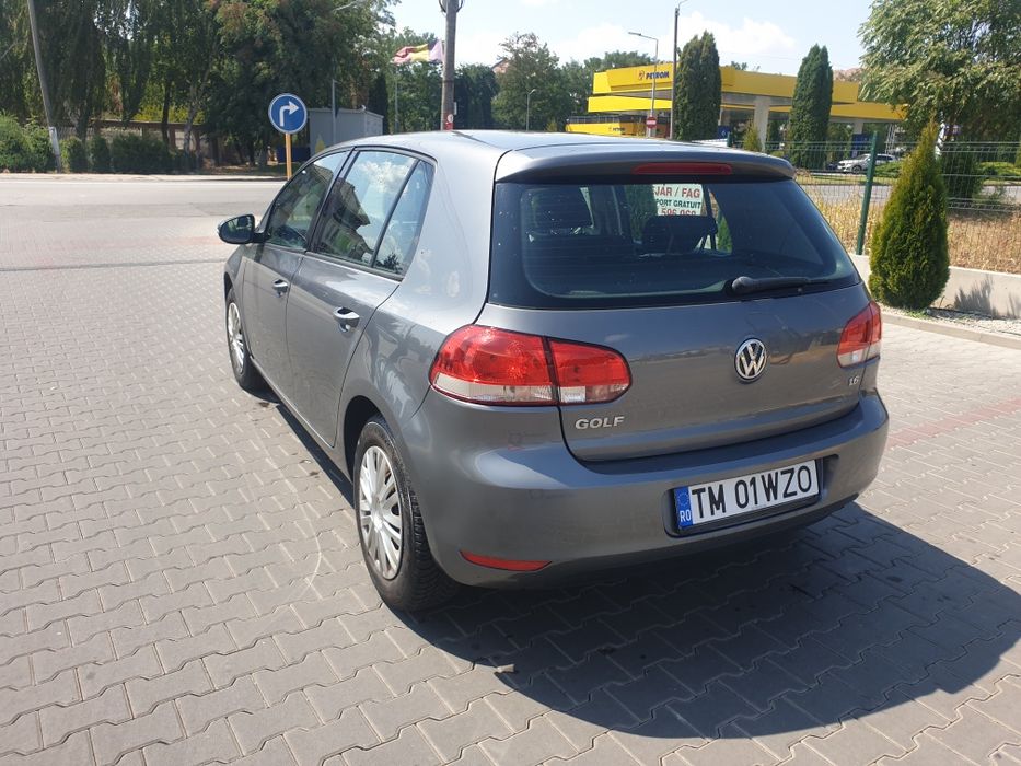 Vând  Volkswagen Golf 6, an 2009