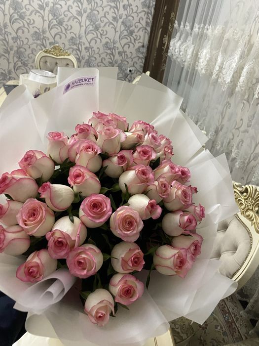 Свежие цветы.