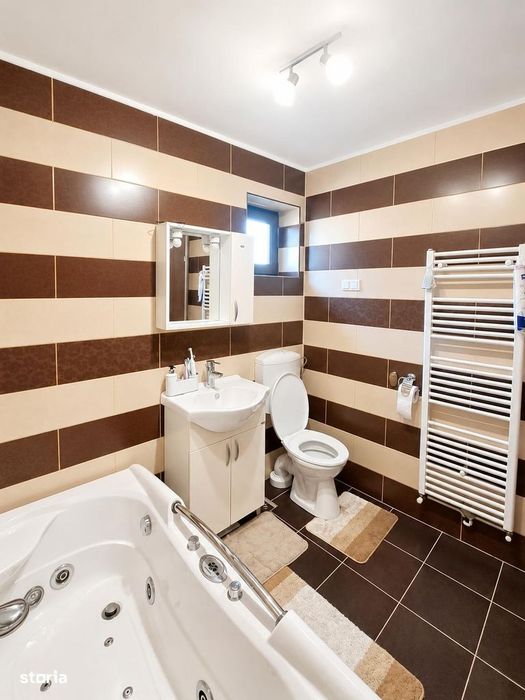 Casa individuala  +311mp teren zona Calea Poplacii