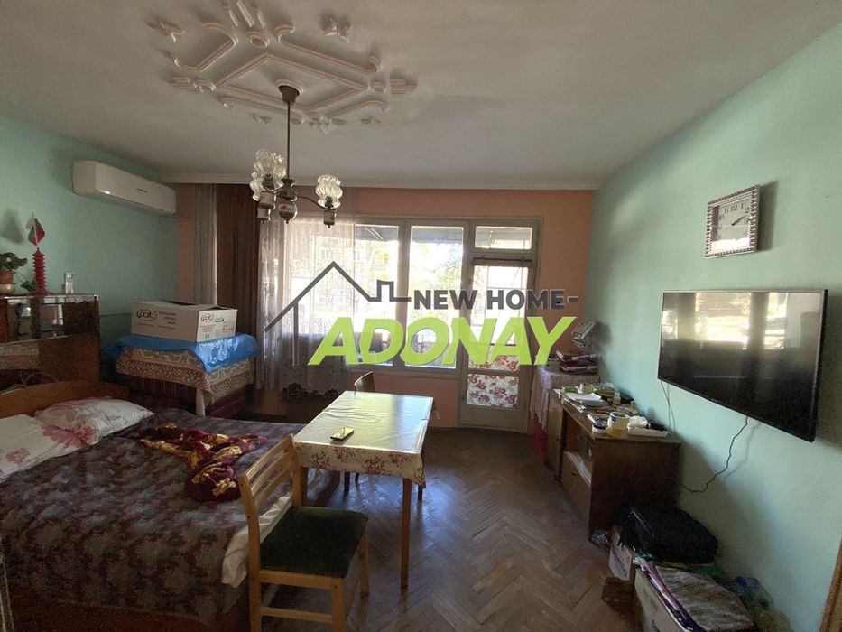 Продава се Тристаен апартамент в Пловдив, Христо Смирненски - 86 кв.м за 1078 €/кв.м - Снимка #1