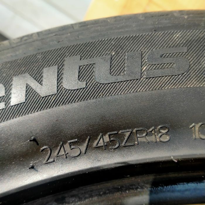 Резина 245/45/18
