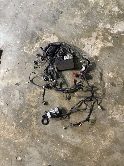 Honda cbr 929 на части