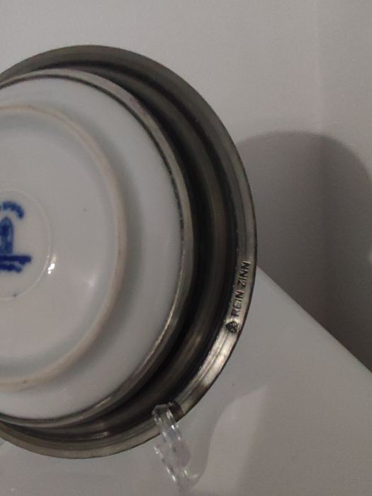 Farfurie cu flori cobalt