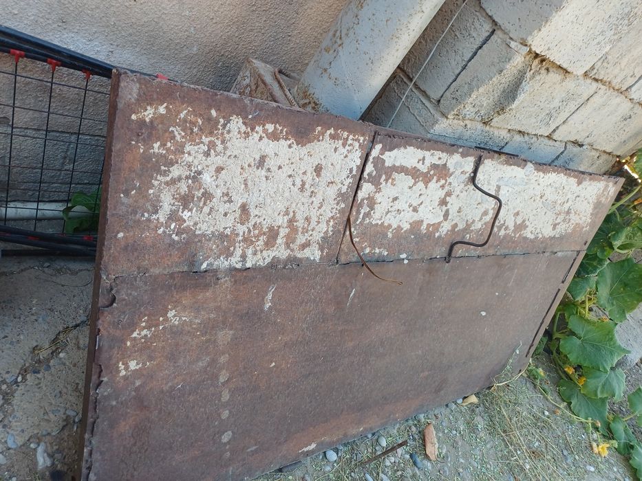 Темір бар.                .