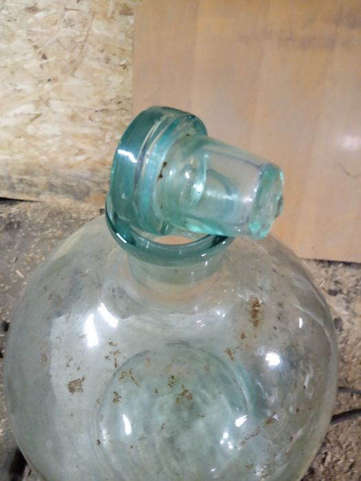 Продам Бутыль стекло 19 литров