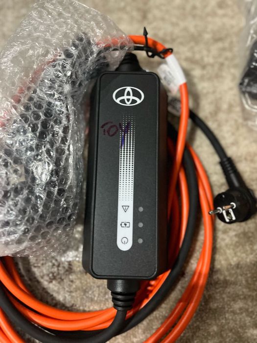 Incarcator auto Toyota Casa +Statie