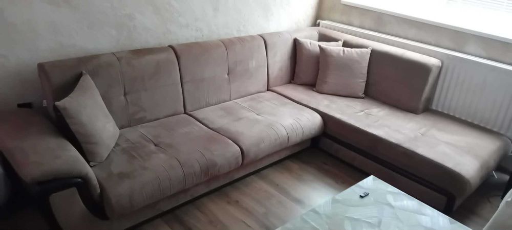 Холов ъгъл Калифорния с функция сън