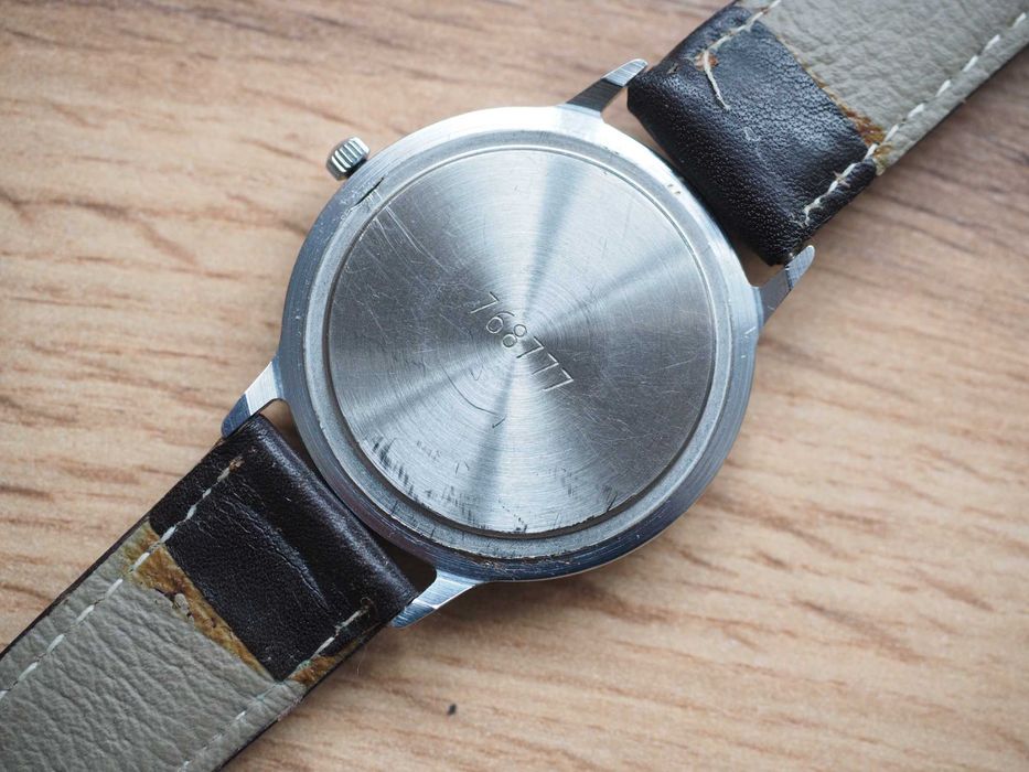 Ceas sovietic quartz Poljot, 35,5 mm, unisex, funcțional, URSS retro