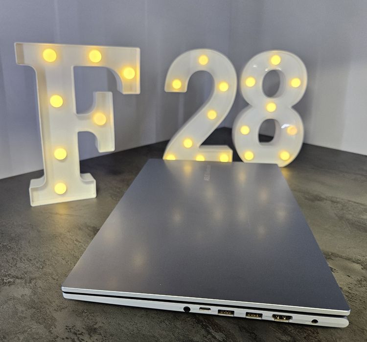 Amanet F28: Laptop Asus Vivobook 15 R1502Z (N)