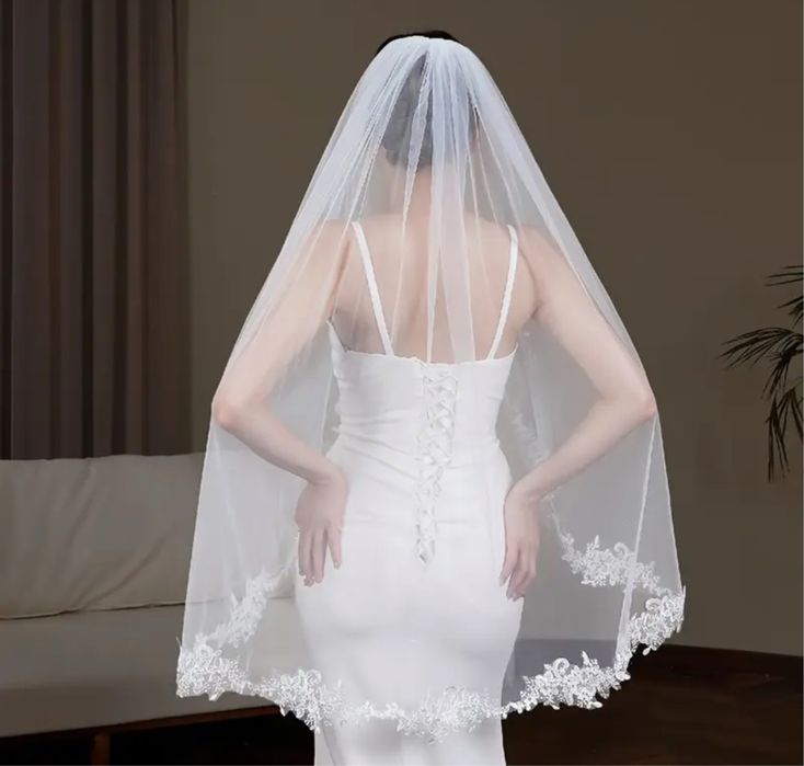 Voal ivory/bej scurt