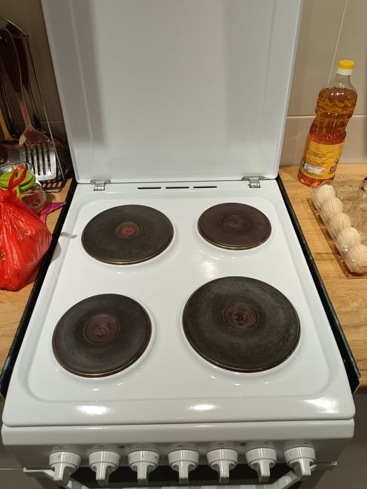 Продам плиту в идеальном состоянии